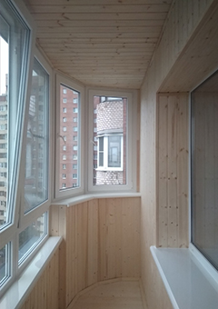 Остекление углового балкона с отделкой в доме П-111М - фото 7