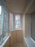 Остекление углового балкона с отделкой в доме П-111М - фото 1
