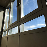Теплые окна Rehau Geneo на балконе - фото 2