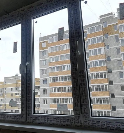 Окна Grunder 60 на балконе - фото 2