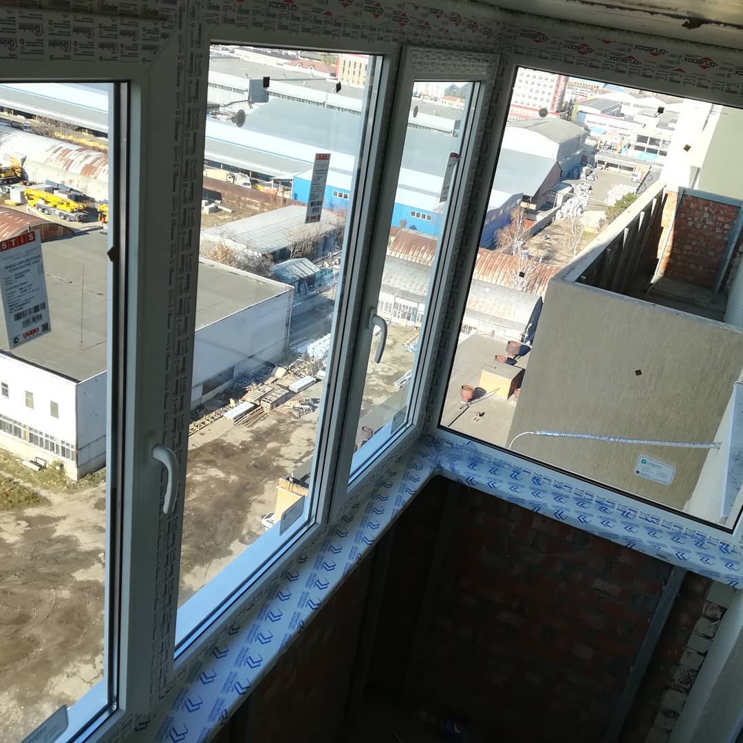 Теплые окна Grunder 60 на балкон - фото 2